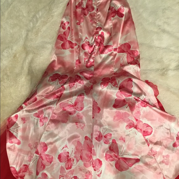 Vintage 2005 Hot Pink mermaid style strapless butterfly print gown with kickout - Picture 8 of 15